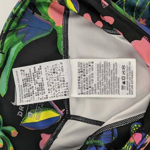 Nike Women's Tights Size Small Black Pink Green Floral Birds Ruched 3/4 Length - Picture 9 of 11